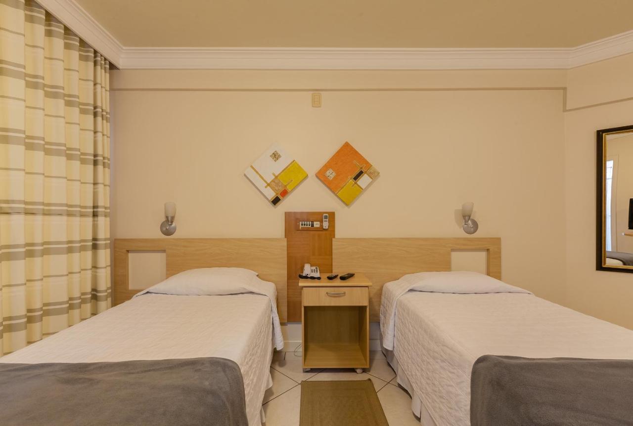 Tri Hotel Executive Criciuma คริซิอูมา ภายนอก รูปภาพ
