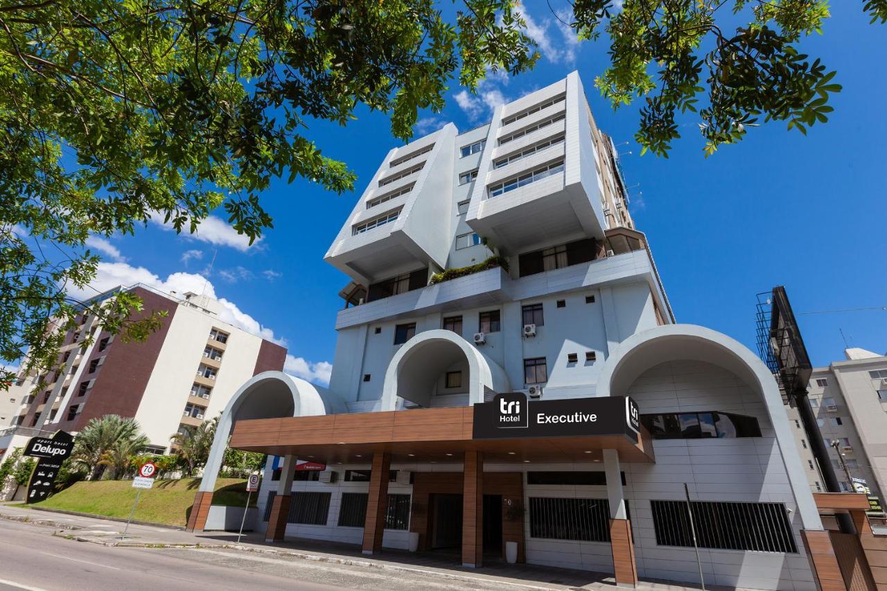 Tri Hotel Executive Criciuma คริซิอูมา ภายนอก รูปภาพ
