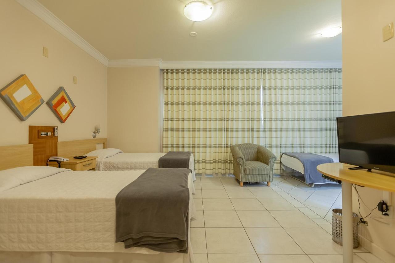 Tri Hotel Executive Criciuma คริซิอูมา ภายนอก รูปภาพ
