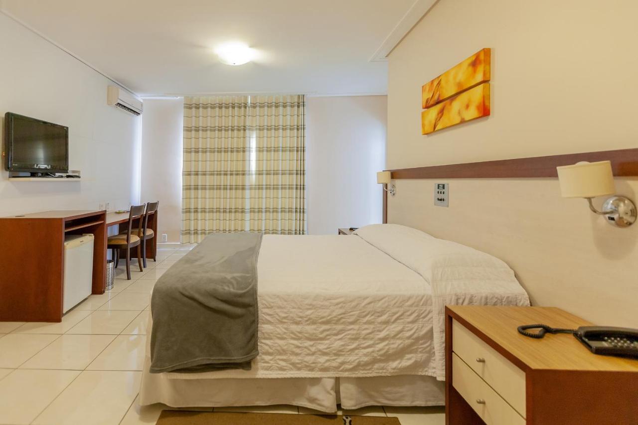 Tri Hotel Executive Criciuma คริซิอูมา ภายนอก รูปภาพ